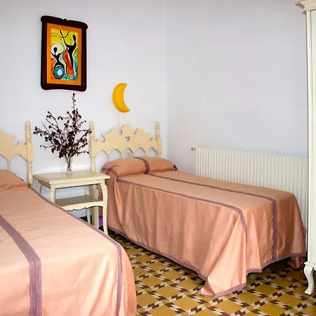 Casa Carina * Ullastret